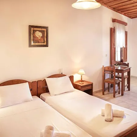 Apolafsis Apart-hotel Grikos Bay (Patmos)